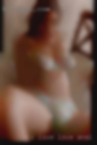 I love love anal sex to travel and love being spoiled.